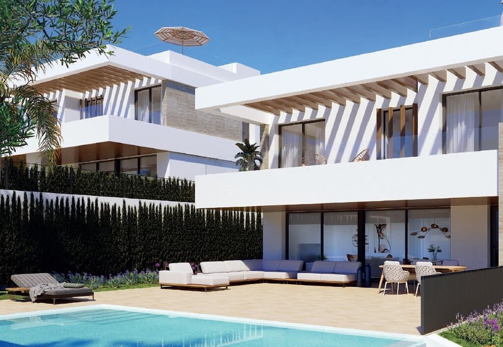 4-bed Villa in Estepona