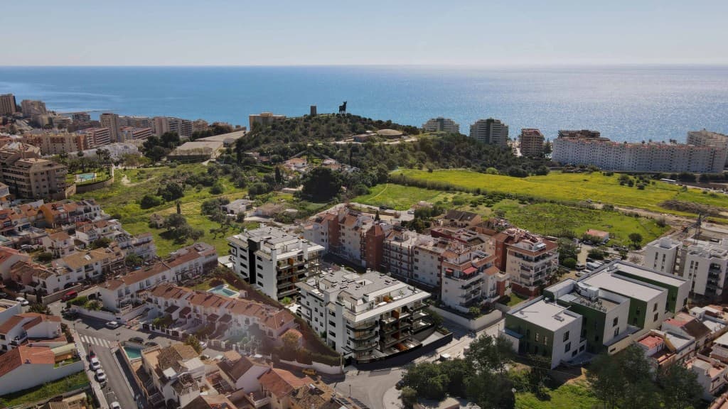 Two-Bedroom Apartment in Residential Fuengirola