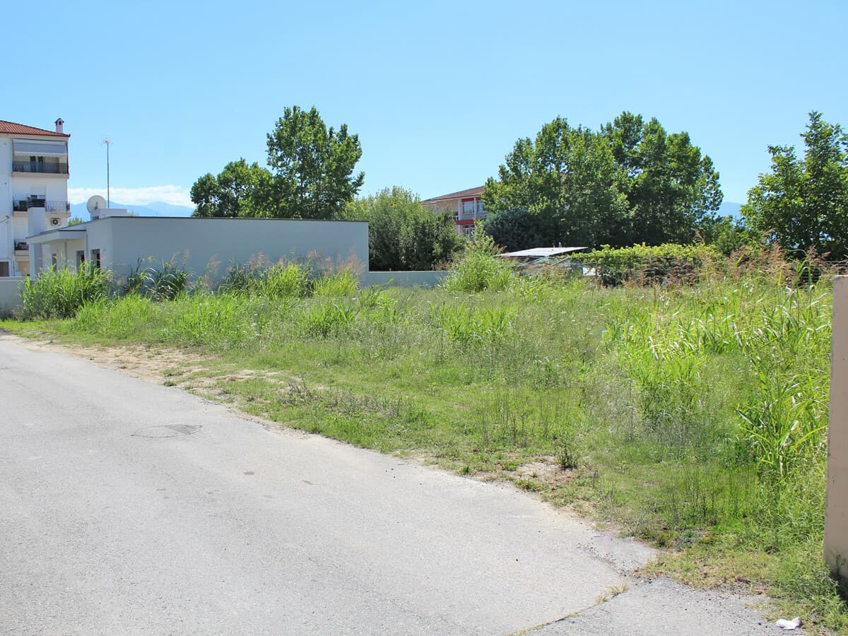 For Sale Land 607 m² on the Olympic Coast