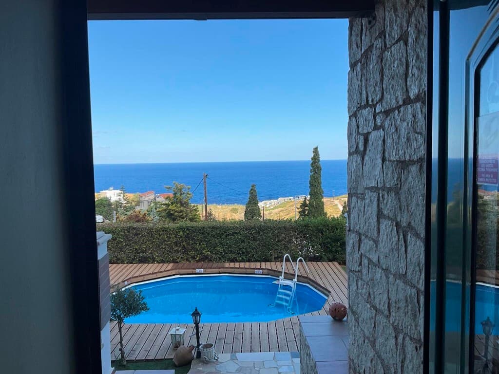 For Sale Villa 400 m² in Crete