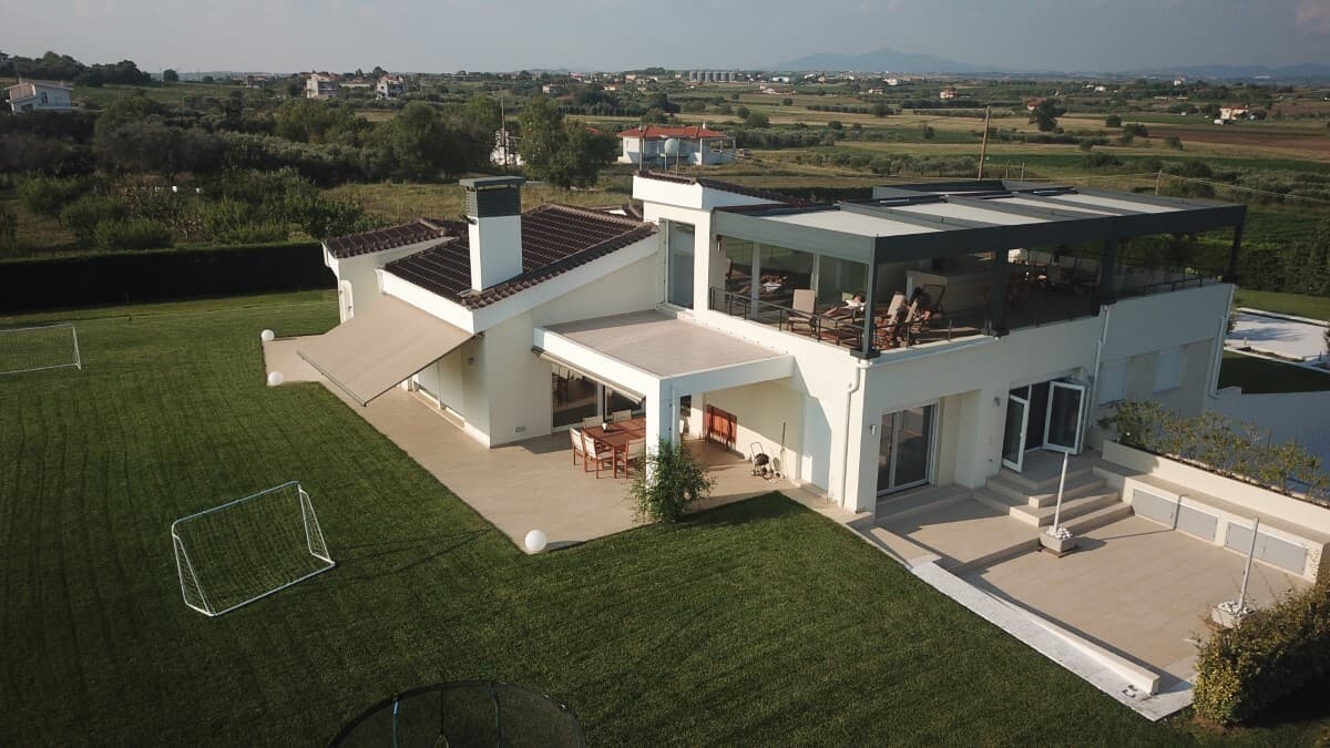 For Sale Villa 350 m² in the suburbs of Thessaloniki