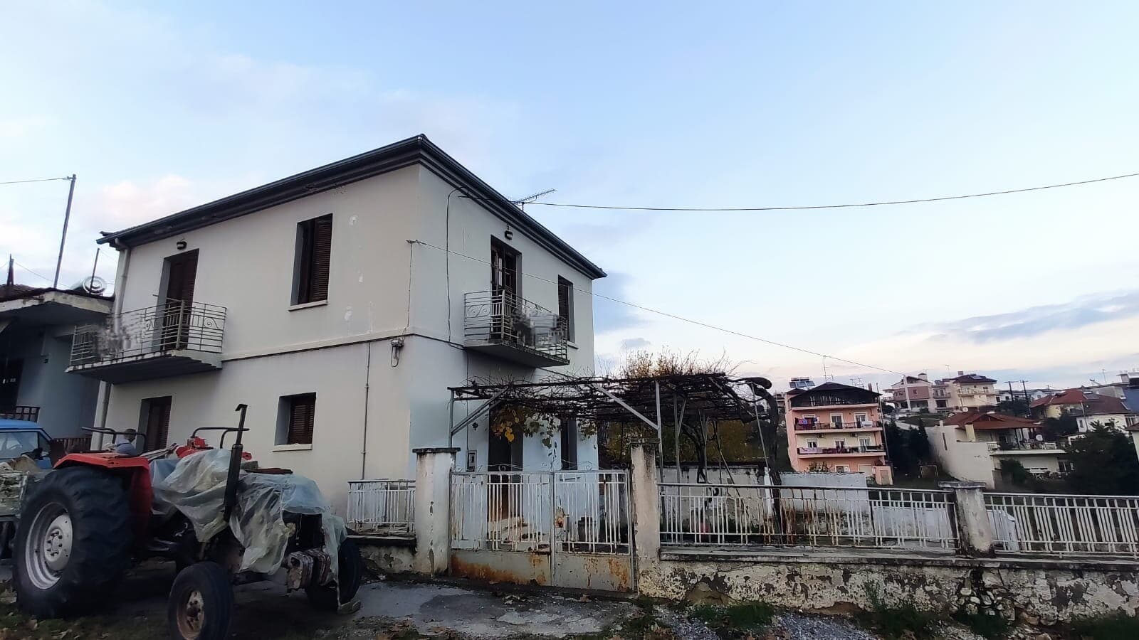 For Sale Detached house 204 m² on the Olympic Coast