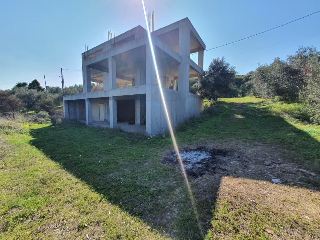 For Sale Detached house 296 m² in Crete