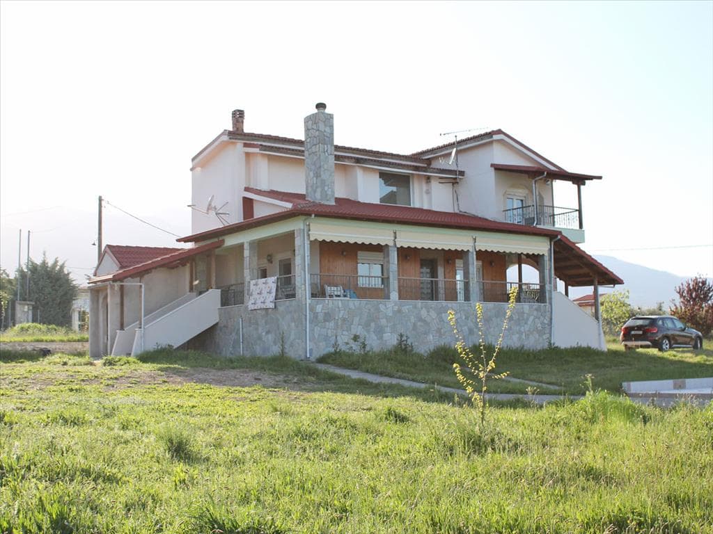 For Sale Villa 300 m² on the Olympic Coast
