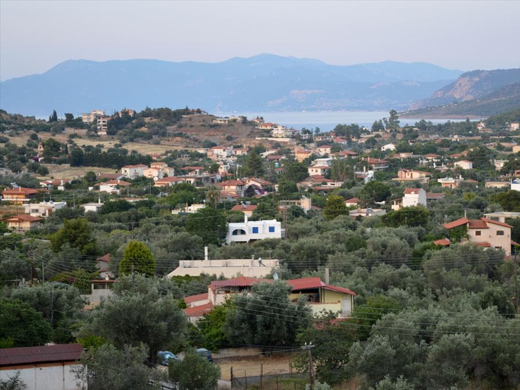 For Sale Detached house 300 m² in Loutraki