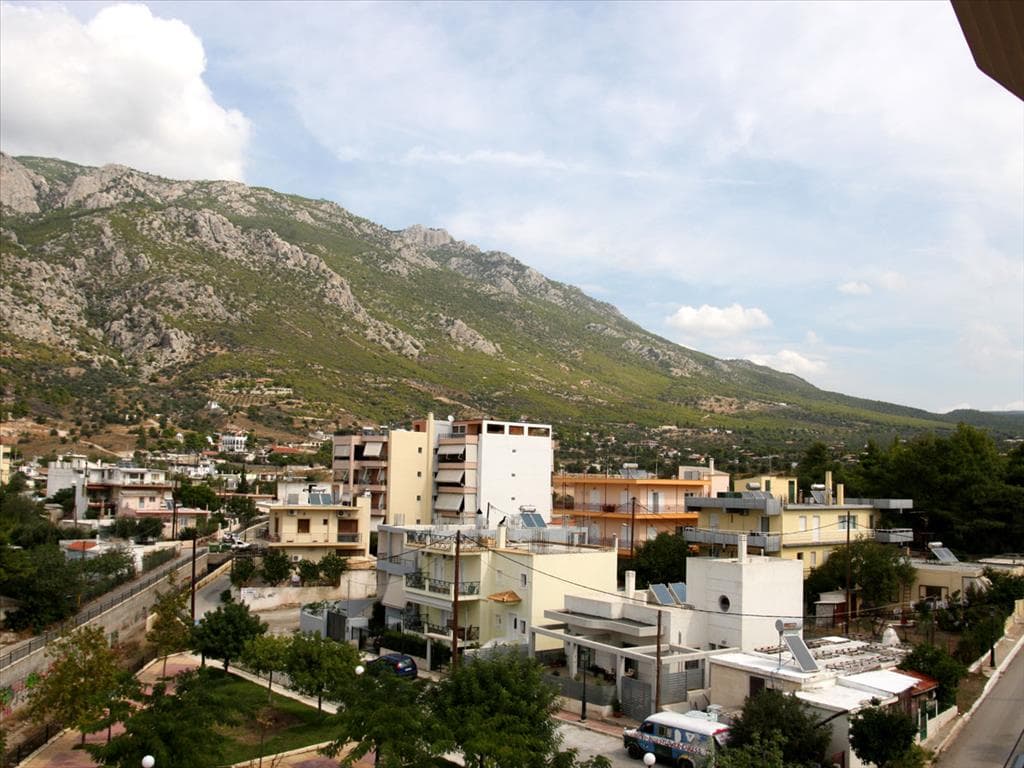 For Sale Flat 170 m² in Loutraki