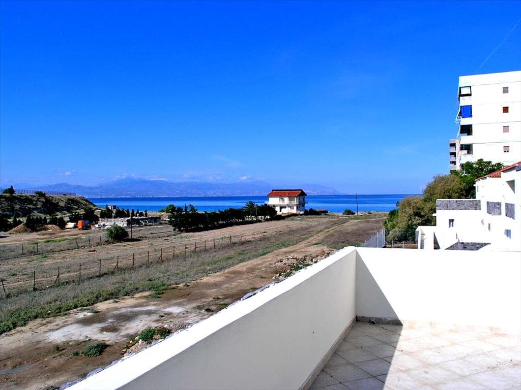 For Sale Maisonette 100 m² in Loutraki