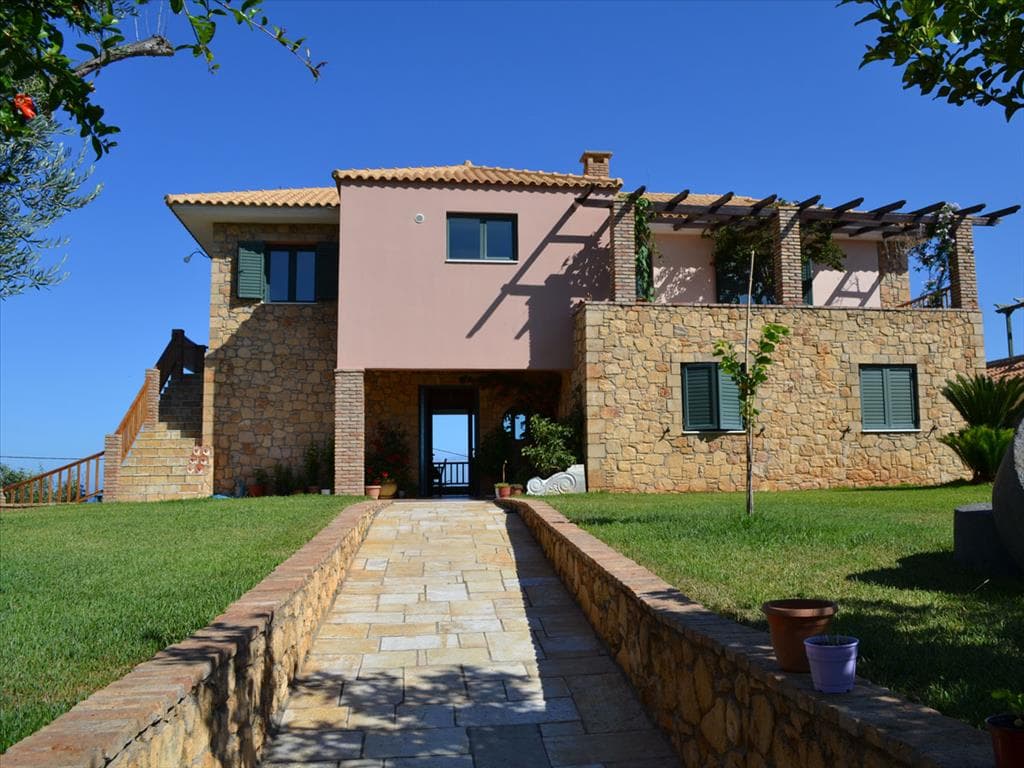 For Sale Villa 600 m² in Western Peloponnese