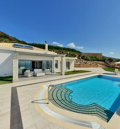 Spacious Two-Storey Villa with Private Pool in Sivota