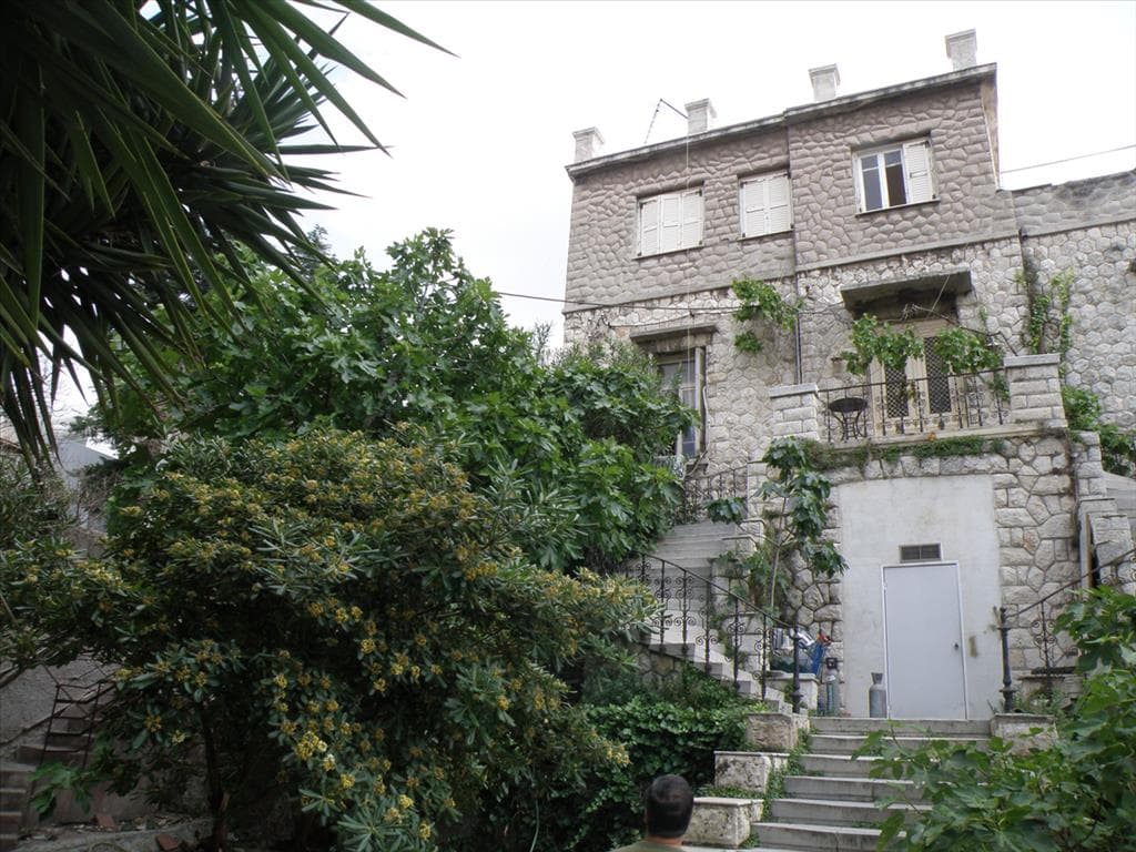 For Sale Detached house 760 m² in Athens