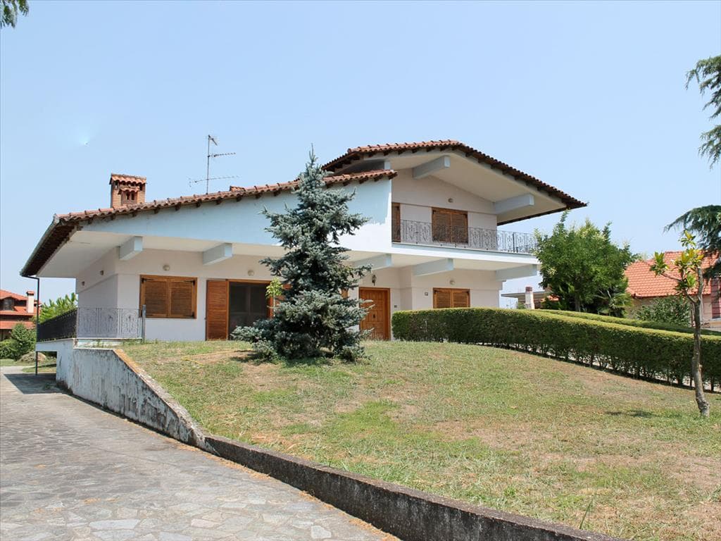 For Sale Villa 450 m² on the Olympic Coast