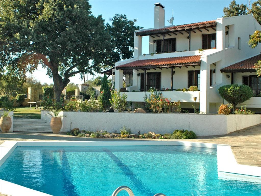 For Sale Maisonette 400 m² in Attica