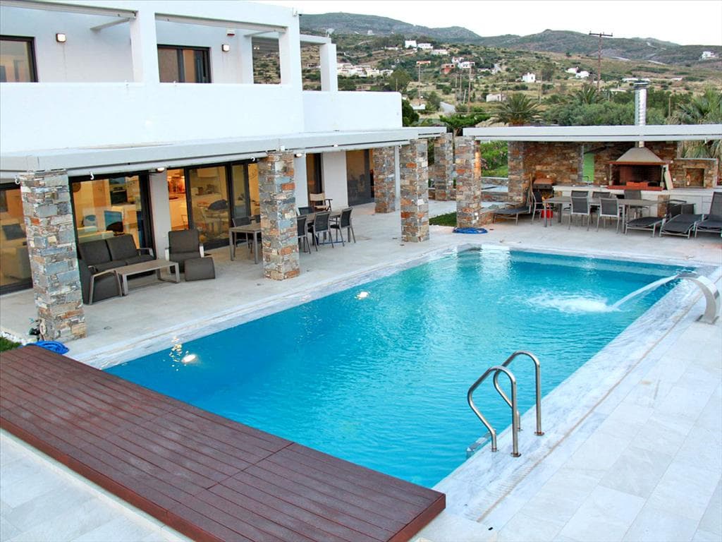 For Sale Villa 475 m² on the Euboea island