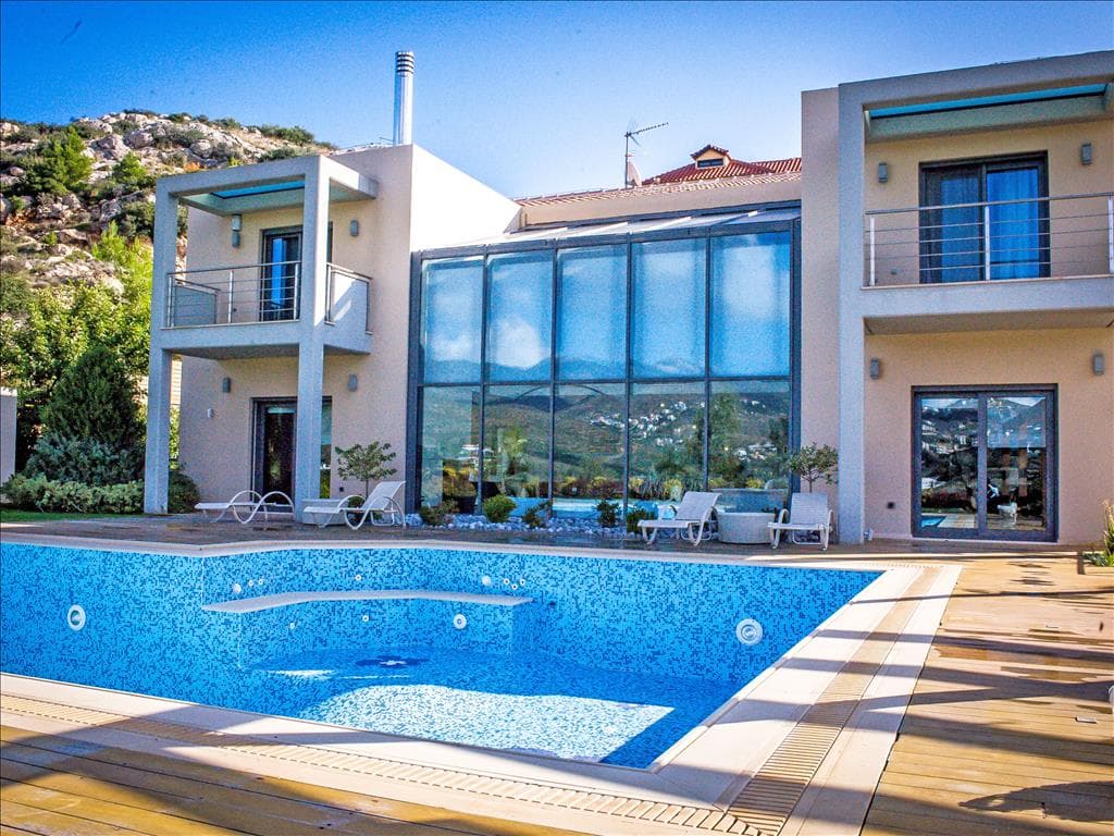 For Sale Villa 800 m² in Attica