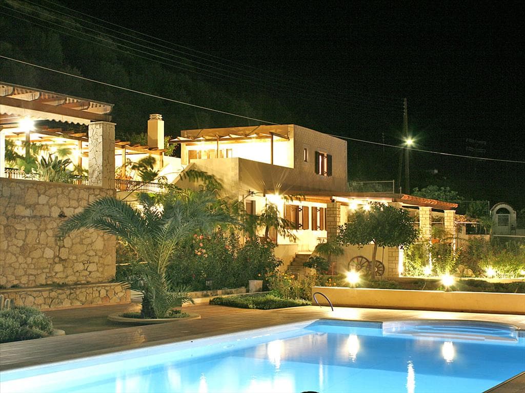 For Sale Villa 288 m² in Crete