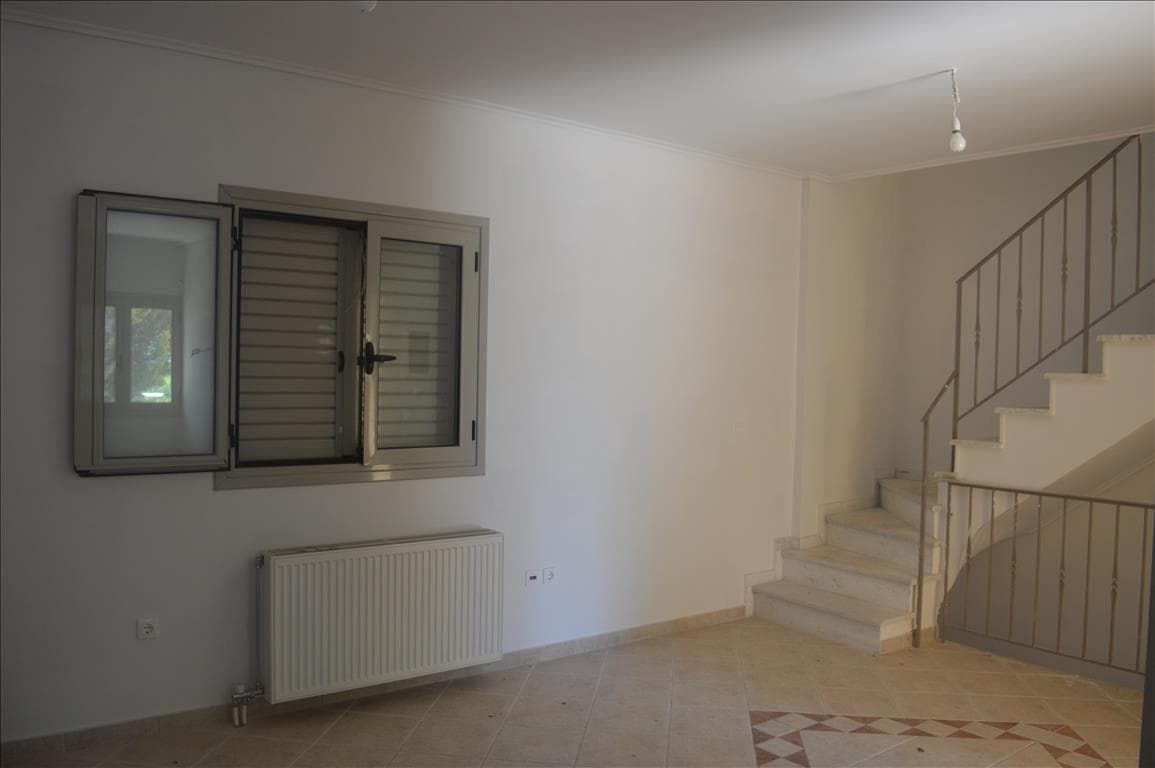 For Sale Maisonette 115 m² in Eastern Peloponnese