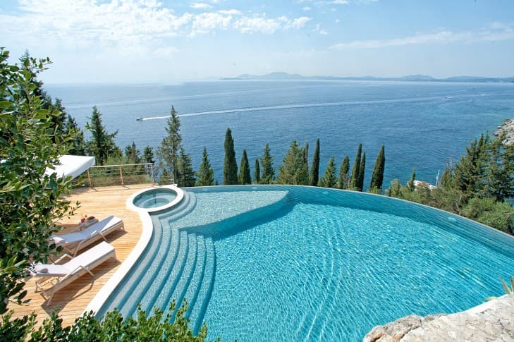 For Sale Villa 650 m² in Corfu