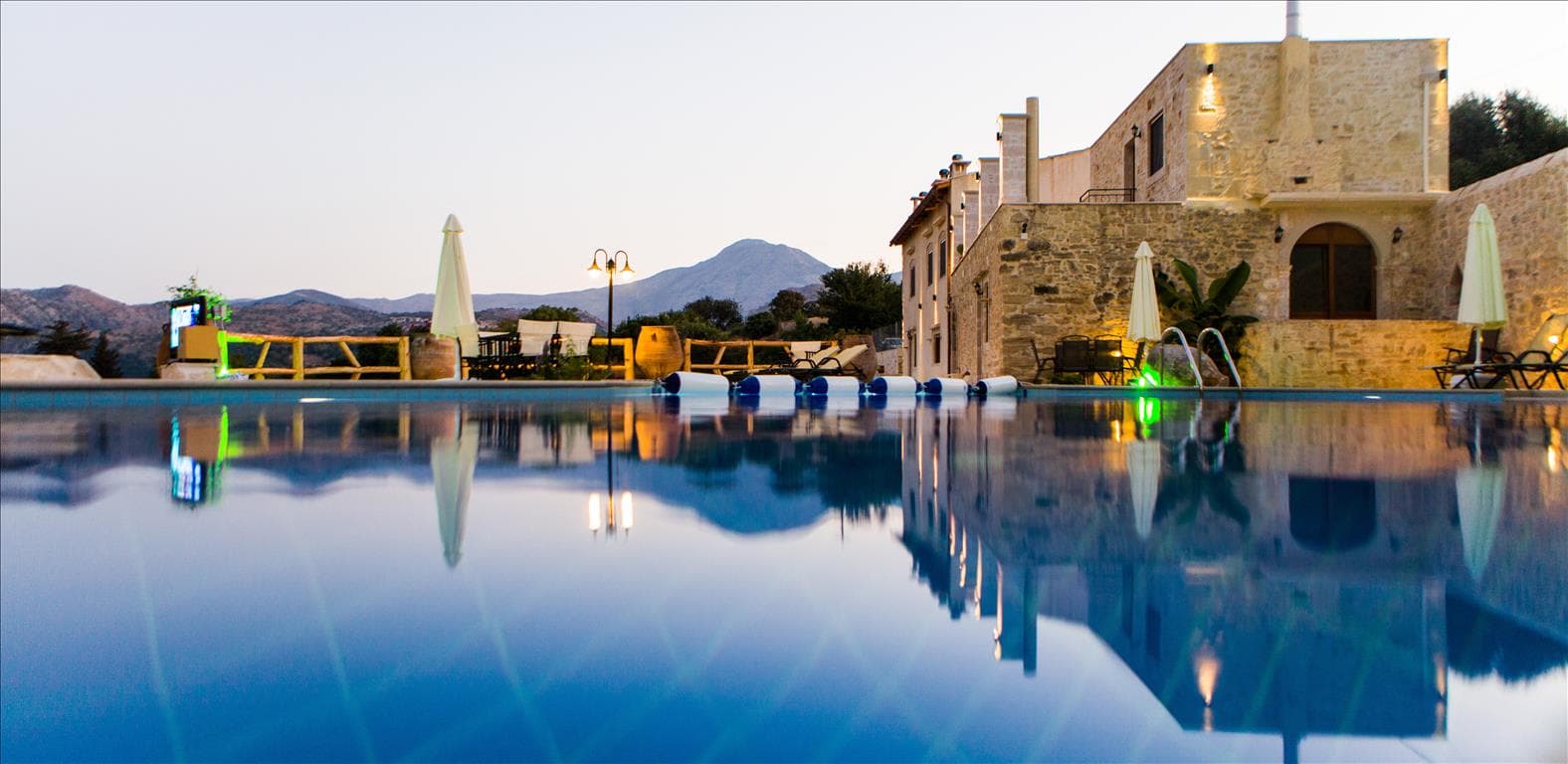 For Sale Villa 400 m² in Crete