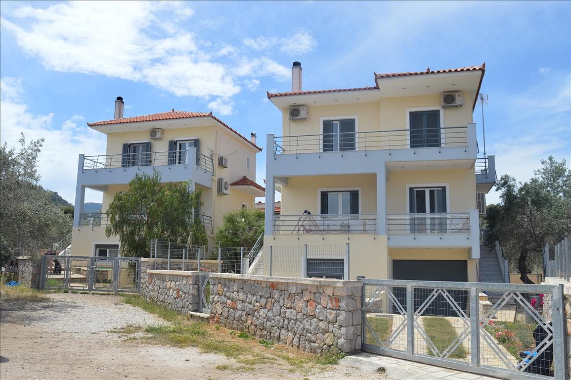 For Sale Maisonette 152 m² in Eastern Peloponnese