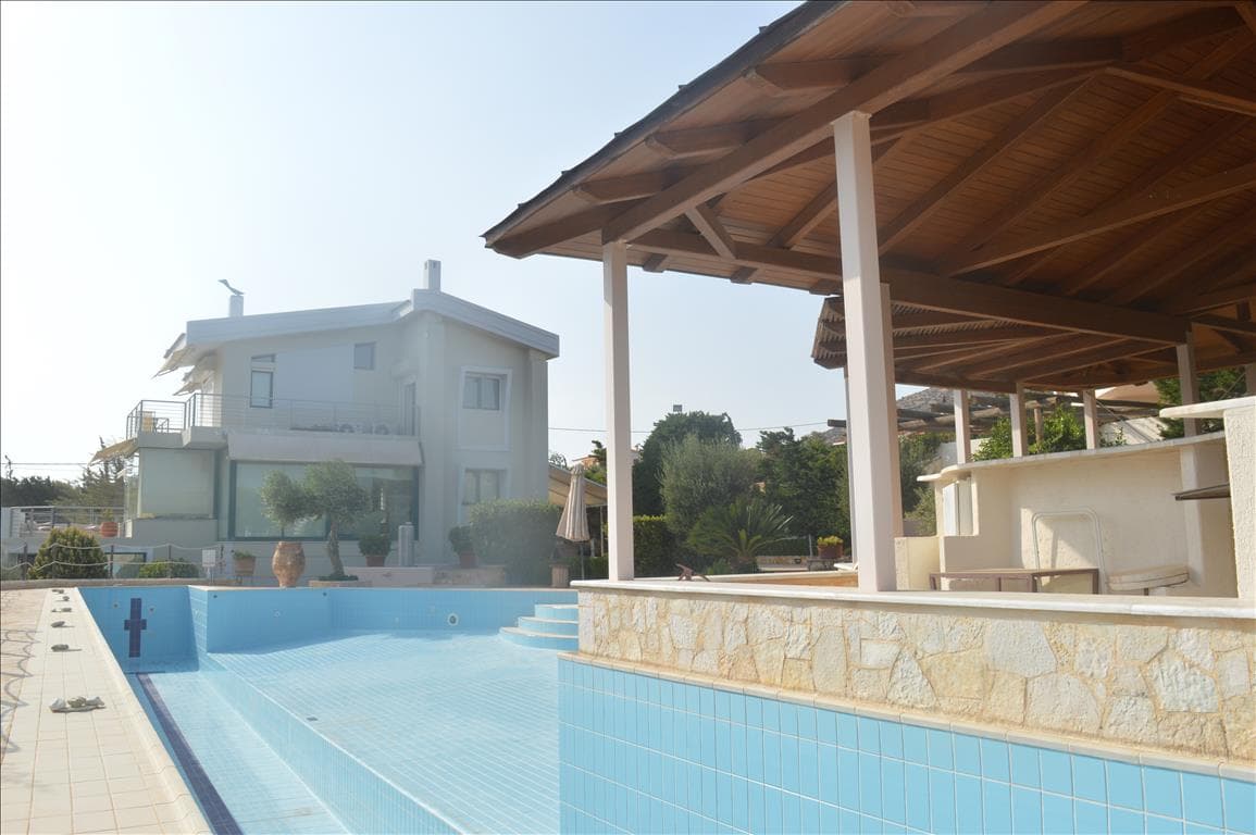 For Sale Villa 250 m² in Attica