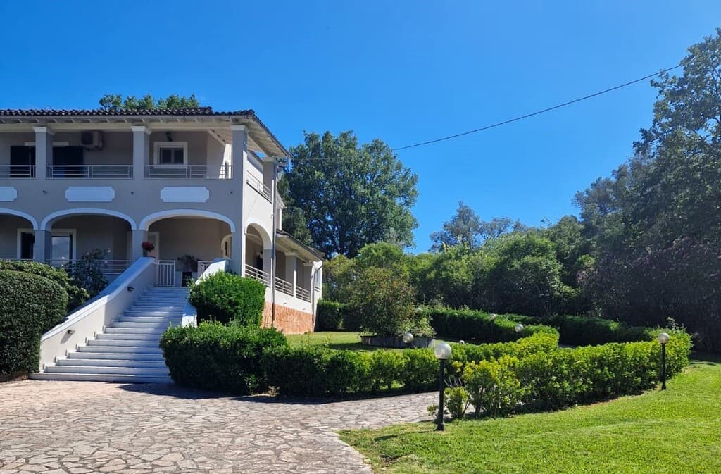 For Sale Detached house 240 m² in Corfu