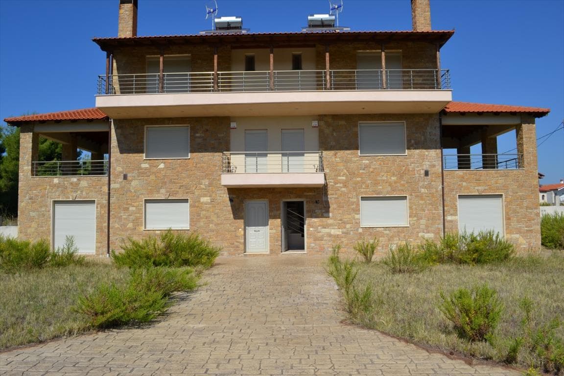 For Sale Maisonette 360 m² in Kassandra, Chalkidiki