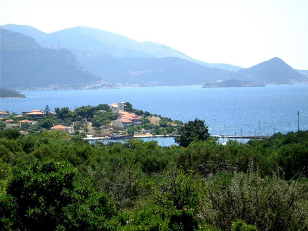 For Sale Land 5300 m² in central Greece