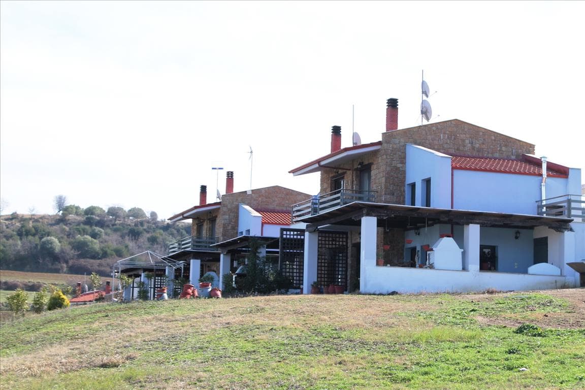 For Sale Maisonette 540 m² in Athos, Chalkidiki