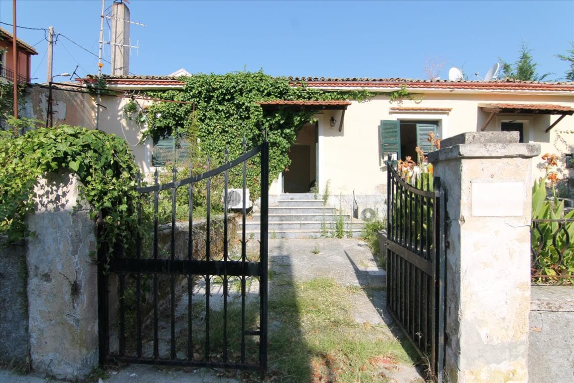 For Sale Detached house 145 m² in Corfu