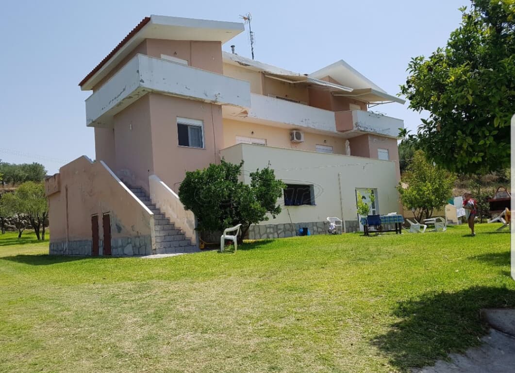 For Sale Villa 490 m² in Sithonia, Chalkidiki