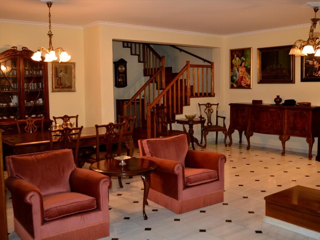 For Sale Maisonette 234 m² in Athens