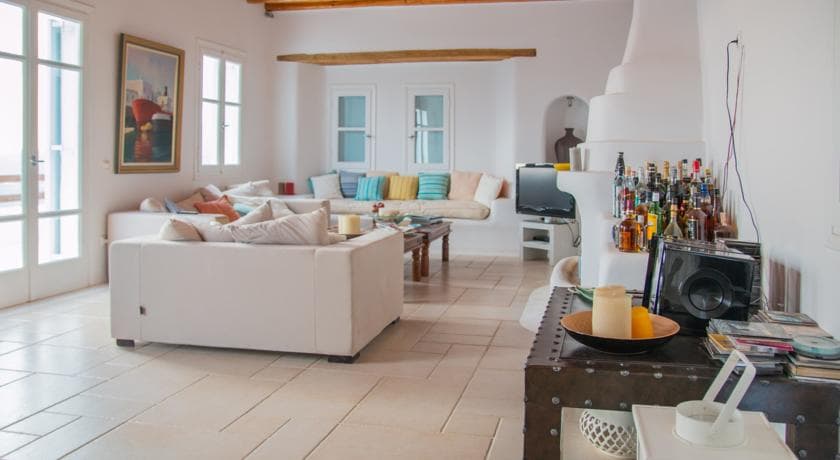For Sale Villa 360 m² in Mykonos