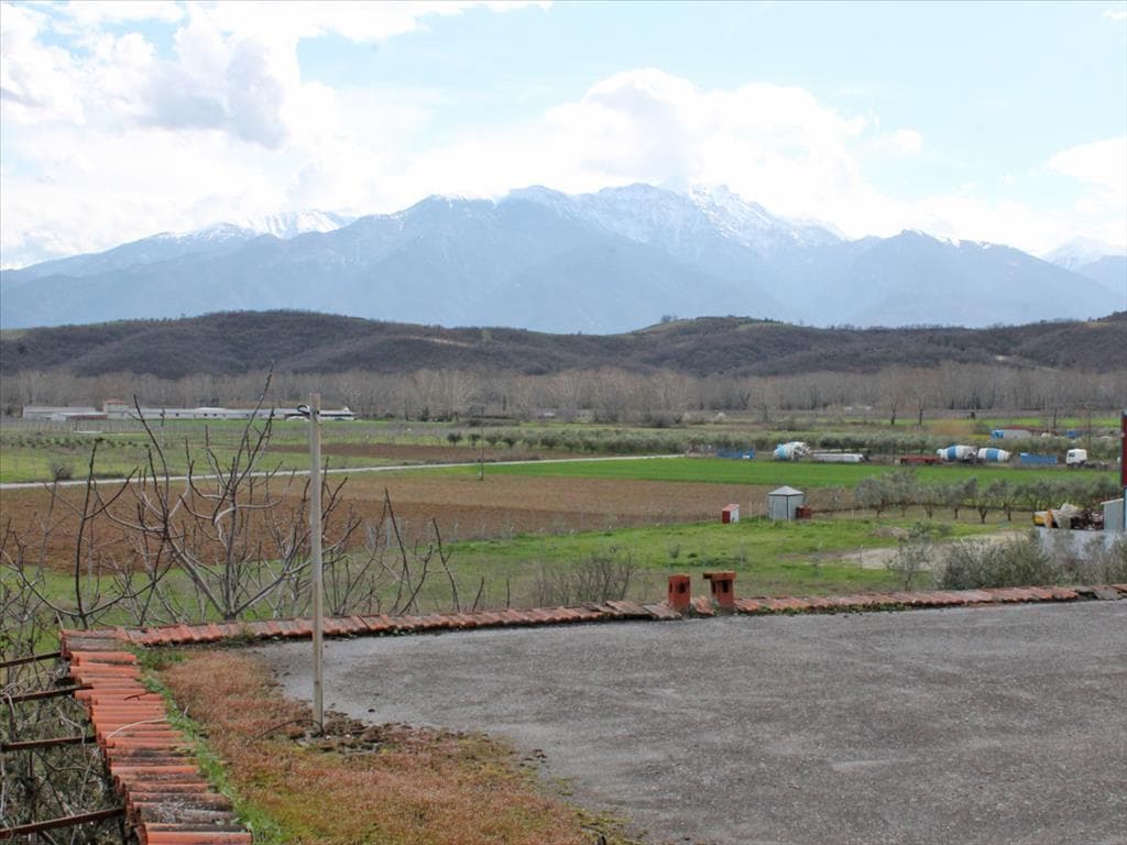 For Sale Land 870 m² on the Olympic Coast