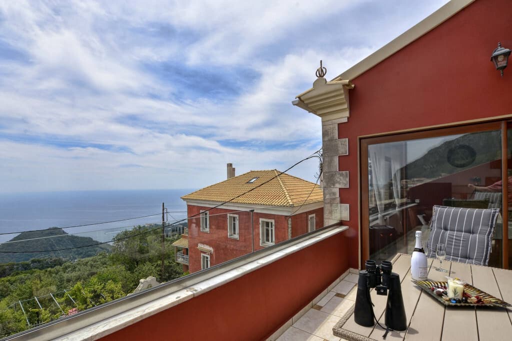Spacious Two-Bedroom House in Corfu