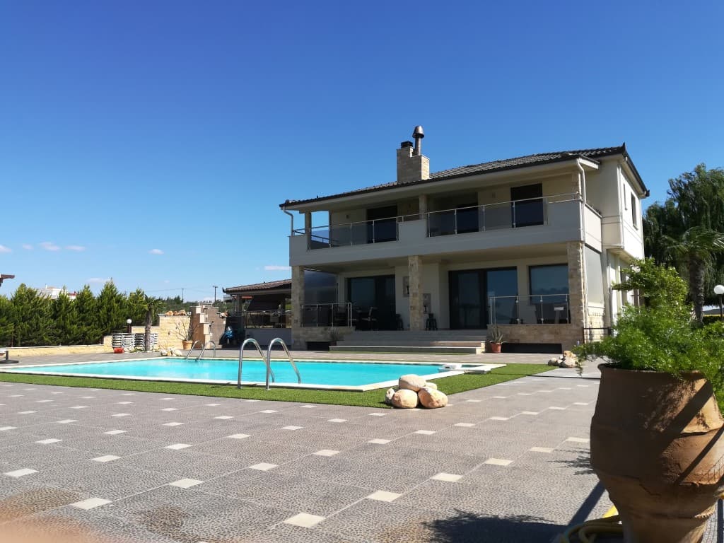 For Sale Villa 420 m² in Chalkidiki