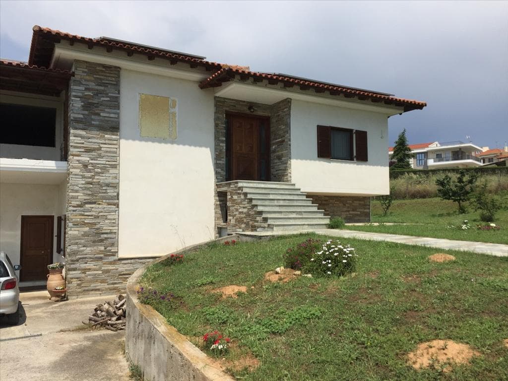 For Sale Detached house 369 m² in the suburbs of Thessaloniki