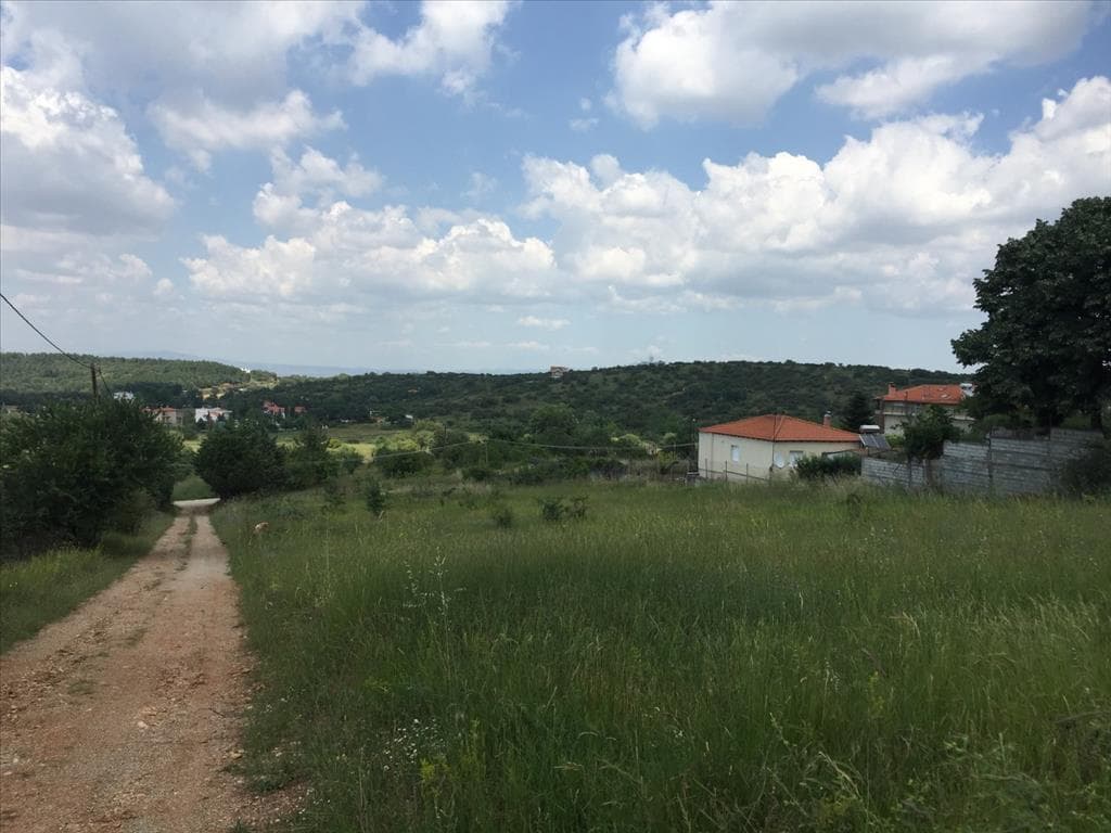 For Sale Land 2750 m² in Thessaloniki