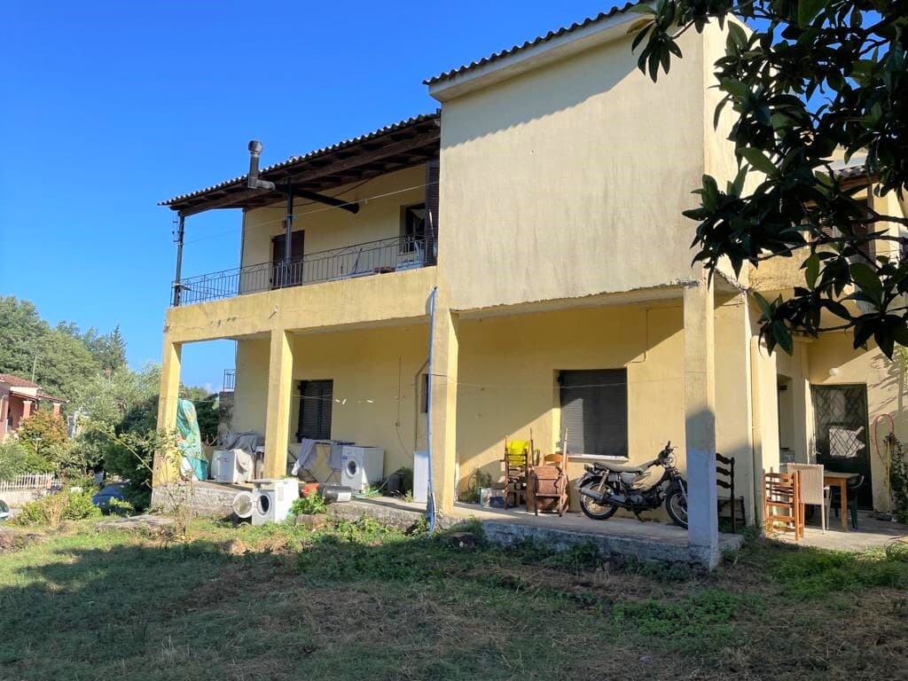 For Sale Detached house 220 m² in Corfu