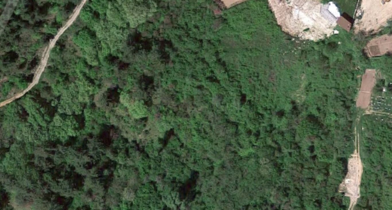 For Sale Land 1200 m² in North Greece