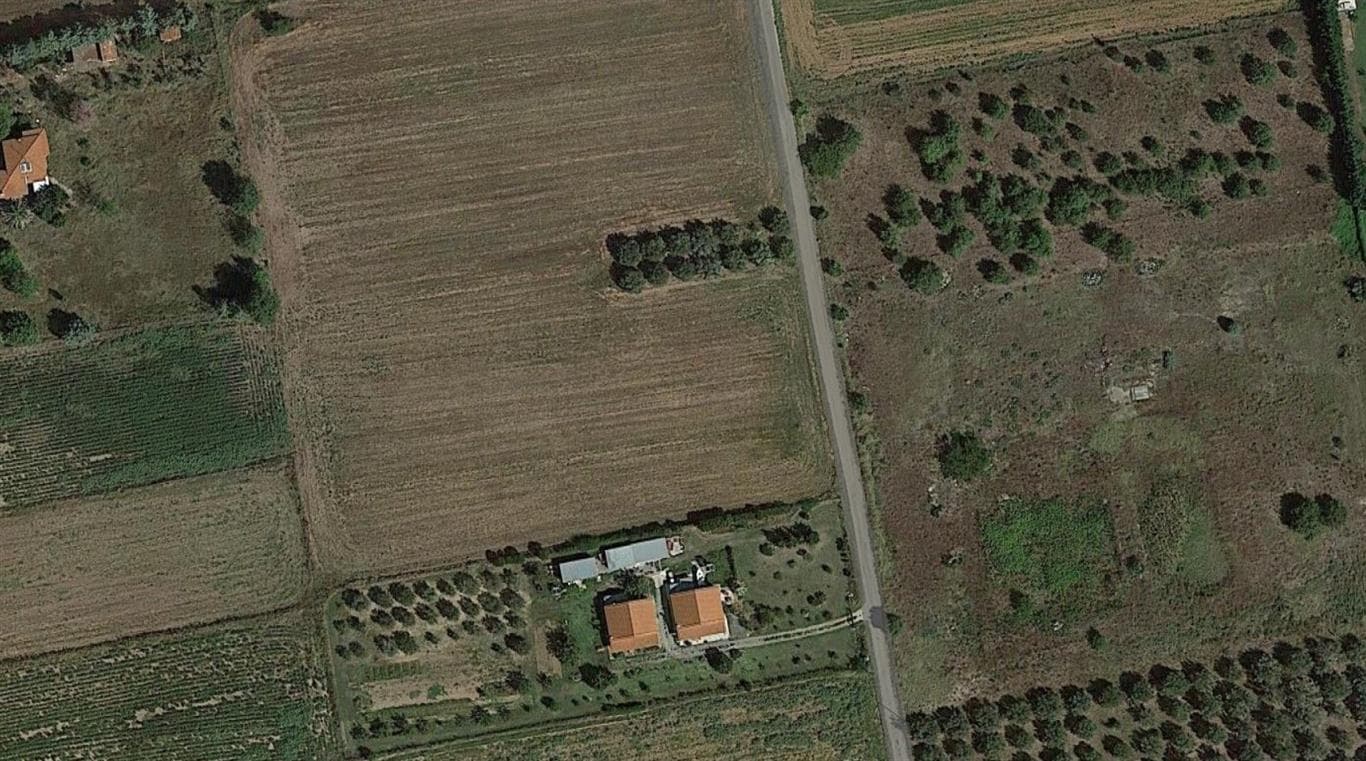 For Sale Land 8625 m² in the suburbs of Thessaloniki