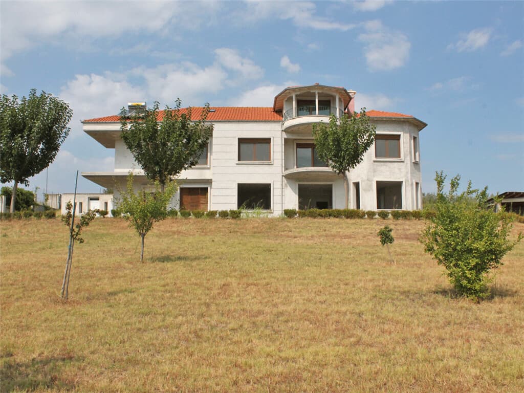 For Sale Villa 500 m² on the Olympic Coast