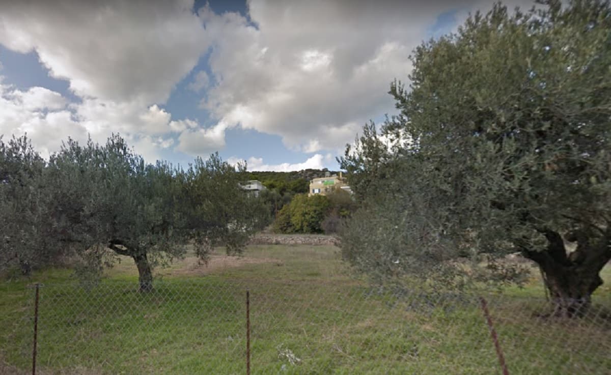 For Sale Land 1500 m² in Attica