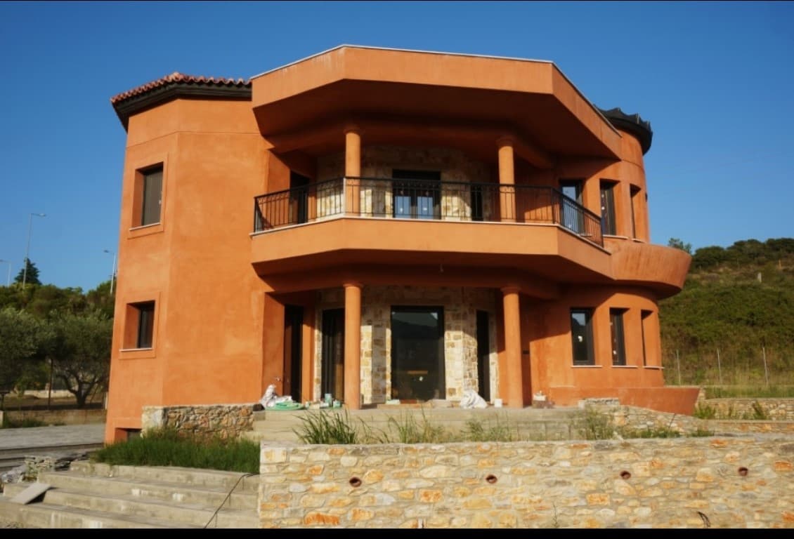 For Sale Villa 340 m² in Kavala suburbs