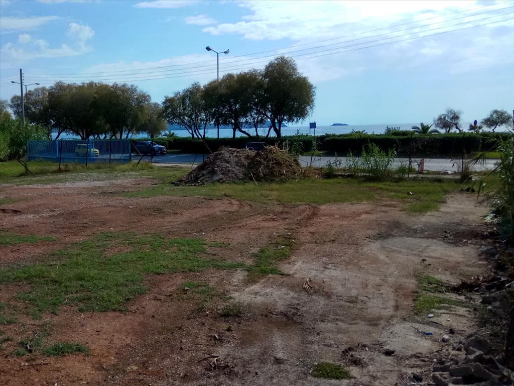 For Sale Land 725 m² in Athens