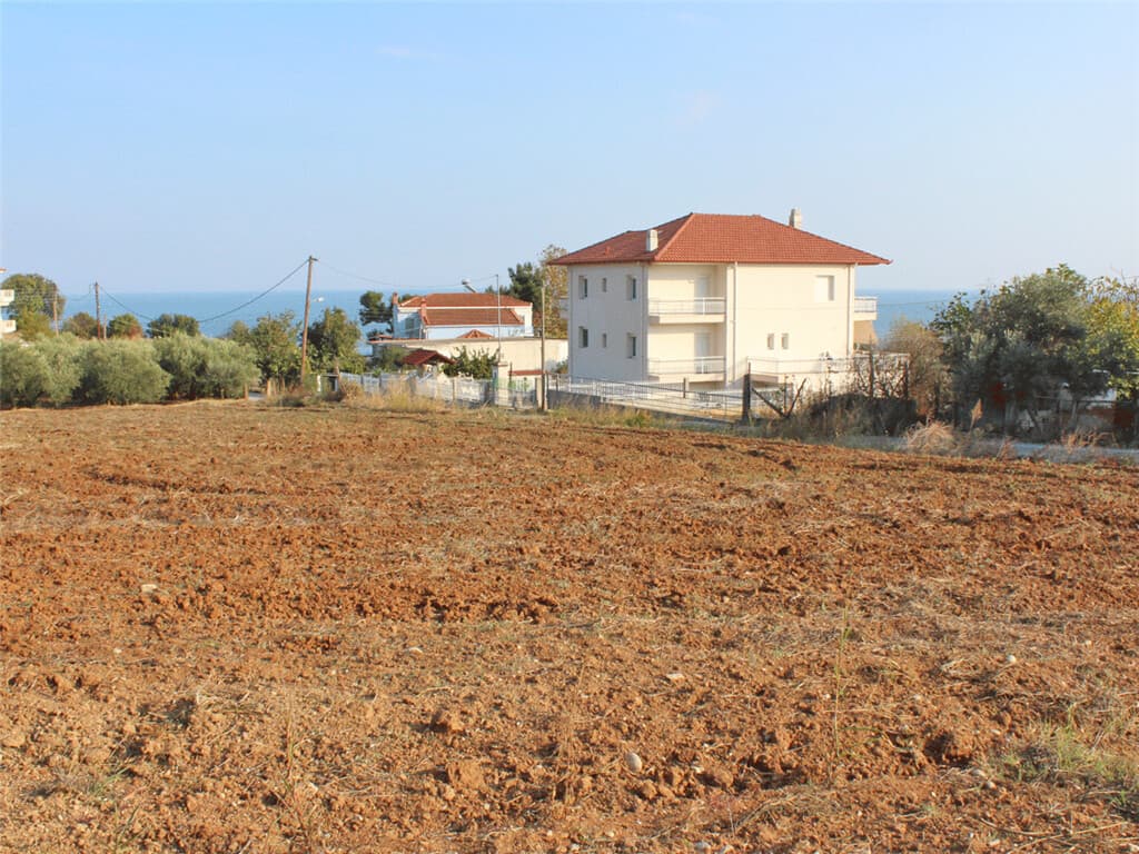For Sale Land 2000 m² on the Olympic Coast