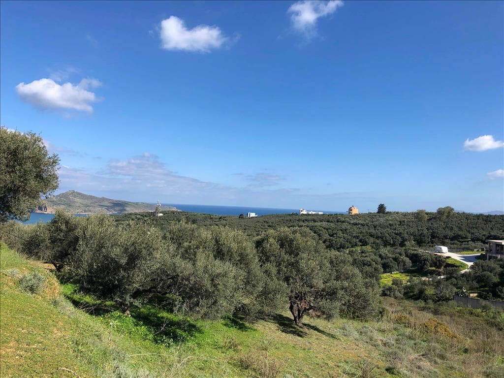 For Sale Land 4062 m² in Crete
