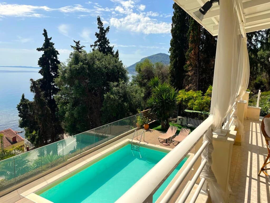 For Sale Villa 255 m² in Corfu