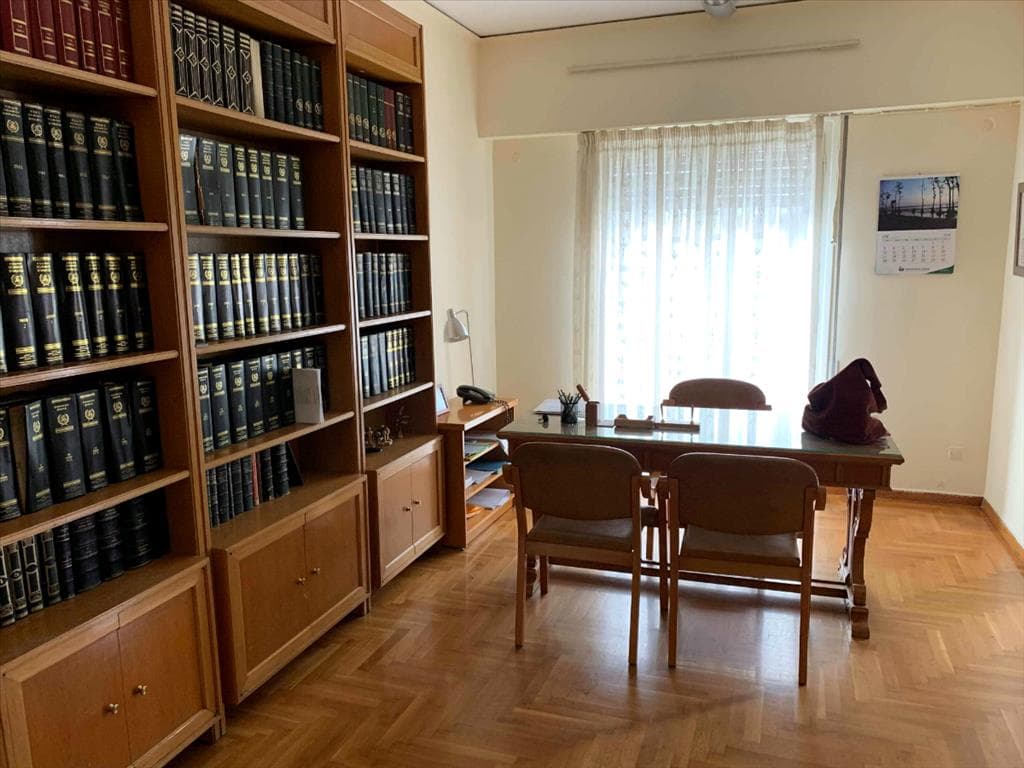 For Sale Flat 110 m² in Athens