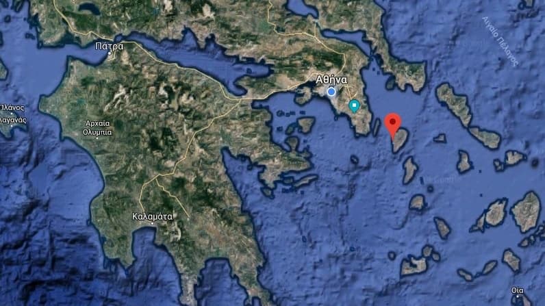 For Sale Land 4000 m² in Cyclades