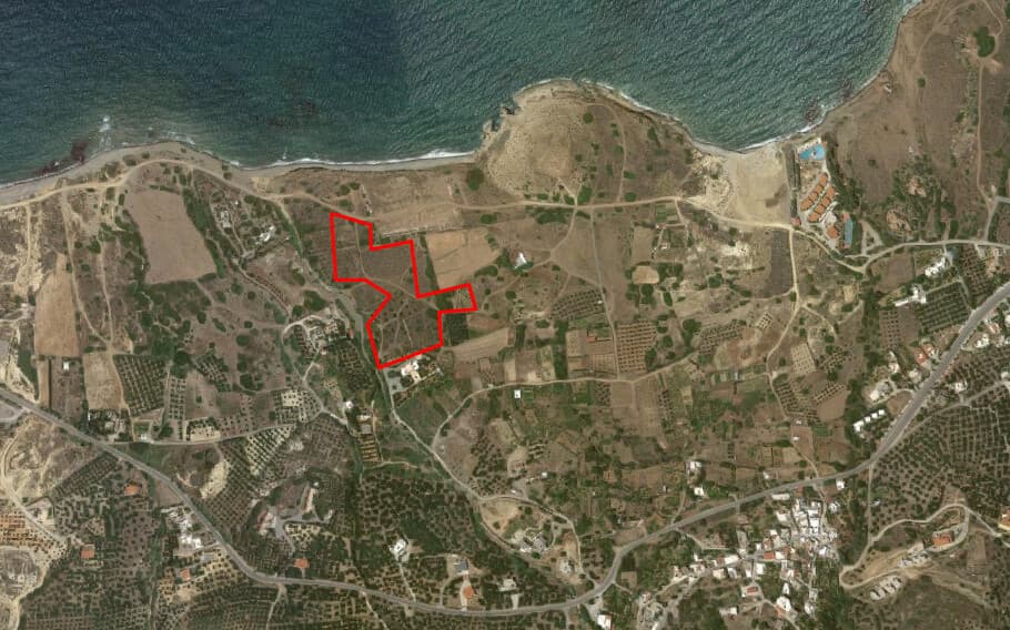 For Sale Land 11085 m² in Crete